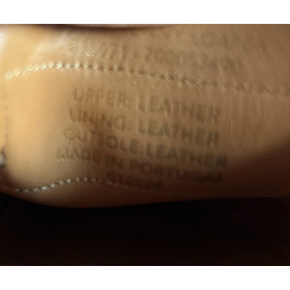 Banana Republic upper penny